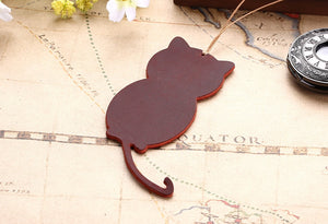 Marque page chat en cuir bordeau